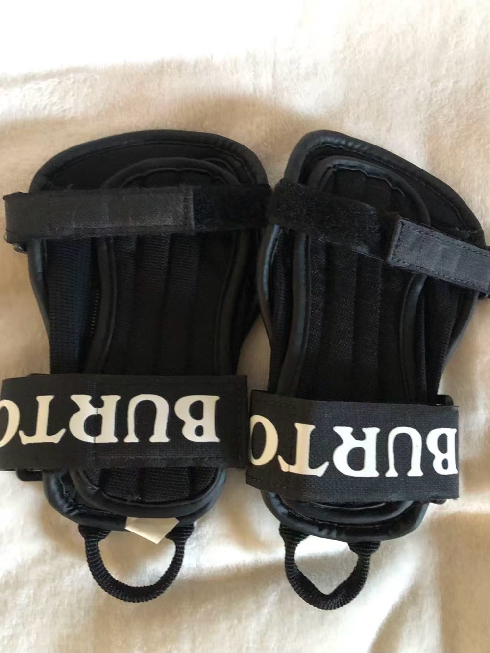 Burton Adult Impact Wrist Guard. Perfect for ski and snowboard.
